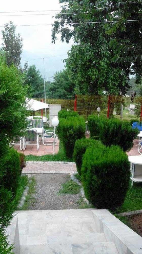 Chinar Family Resort Bhurban Exterior photo
